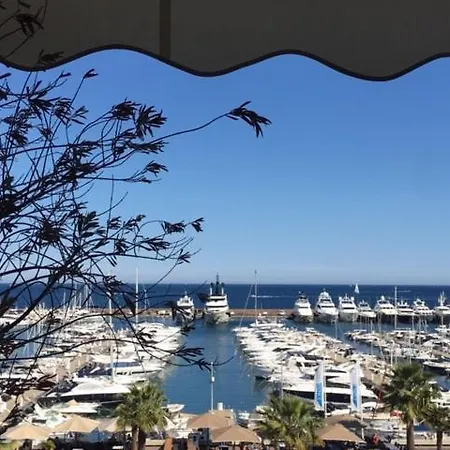De Standing Face A La Mer Avec Vue Exceptionnelle Sur Les Iles De Lerins Mandelieu